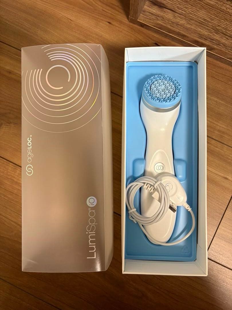 LumiSpa iO 美顔器　ルミスパ　ニュースキン