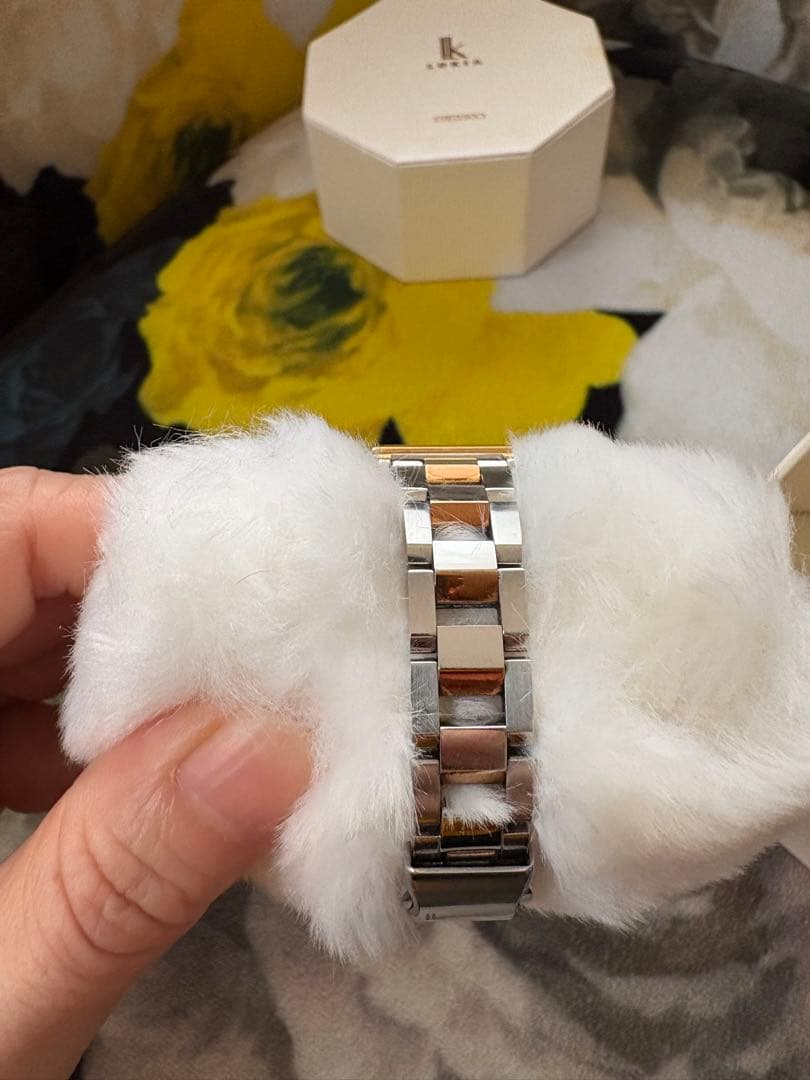 SEIKOLUKIA2016クリスマス限定電波ソーラー腕時計説明書ありレディース