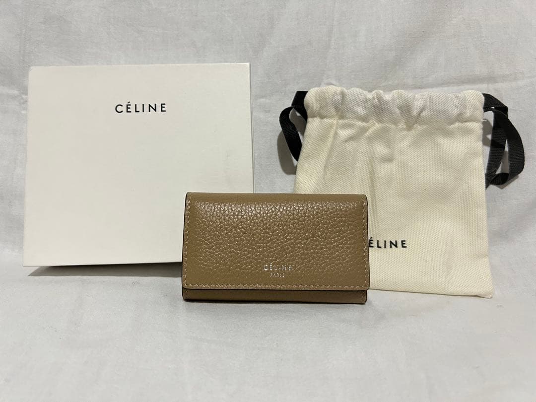 CÉLINE レザーキーケース