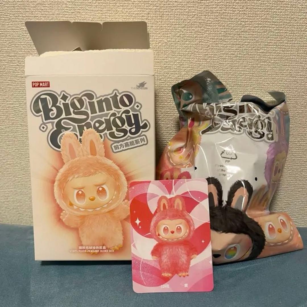 Big into Energy LOVE ラブブ　LABUBU