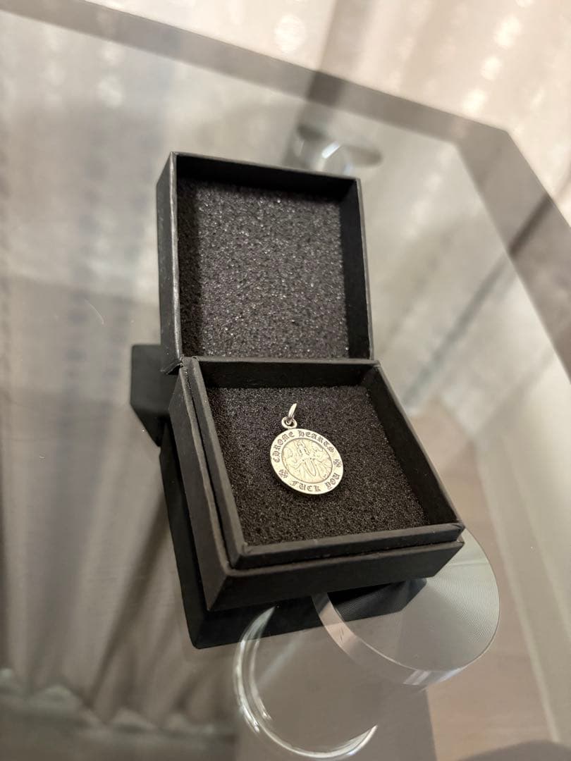 正規品　クロムハーツ　エンジェルメダルチャームV1 シルバー925 クロスダガー