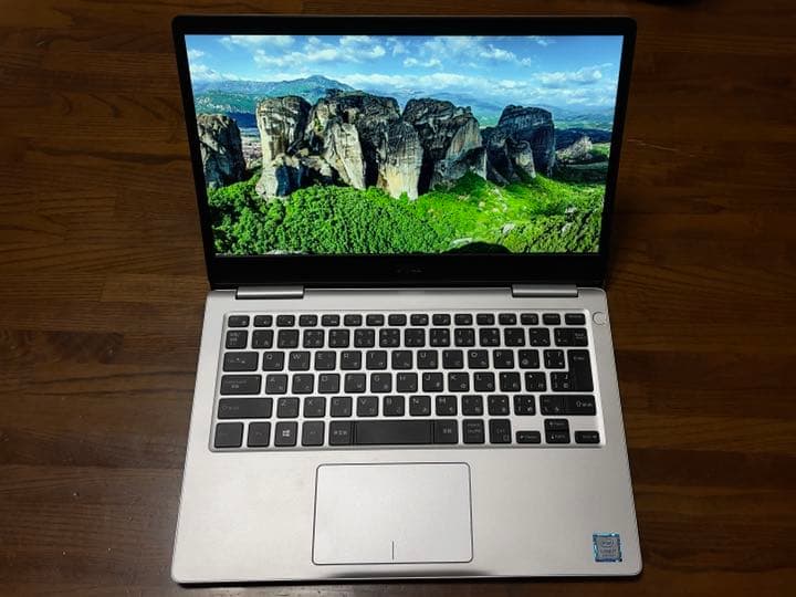 Windowsノート本体 Dell Inspiron 13 7000 Series -7370 I7