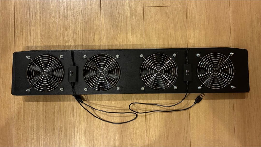 【タウンエース/他】換気ファン 窓はめ込み式 USB電源 換気扇 車中泊用