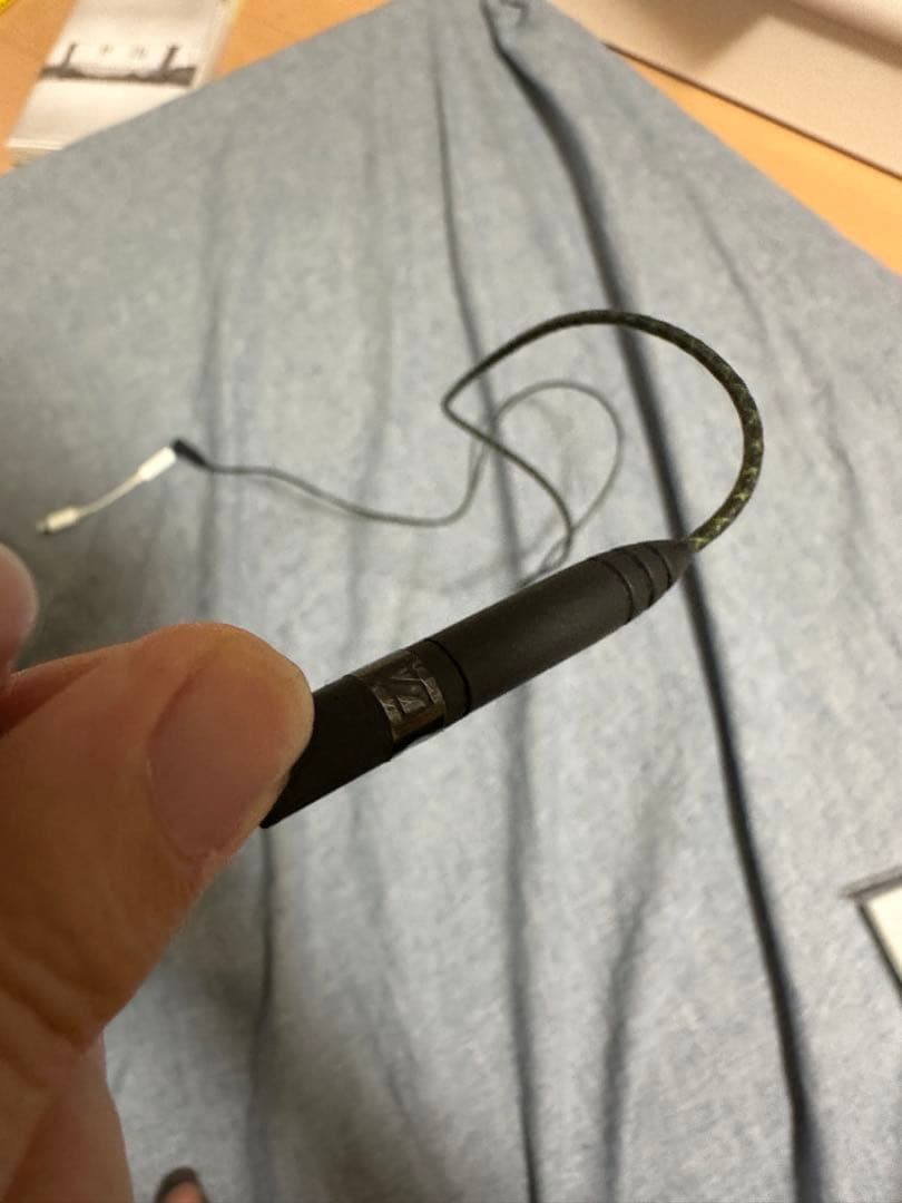 センバイザーIE800