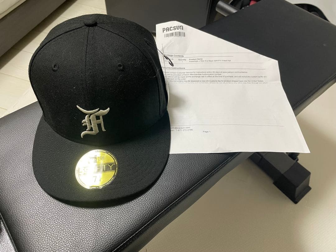 フィアオブ　ゴッド　エッセンシャルズ　ニューエラー　キャップ