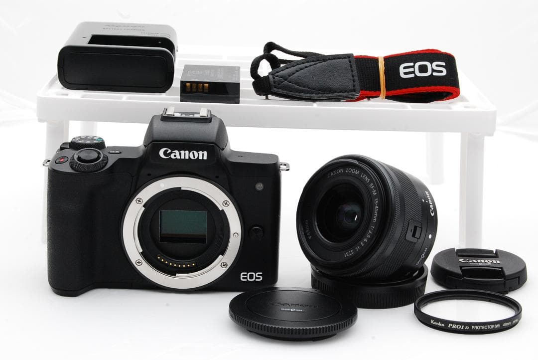 [極上美品] Canon EOS Kiss M2 / EF-M 15-45mm