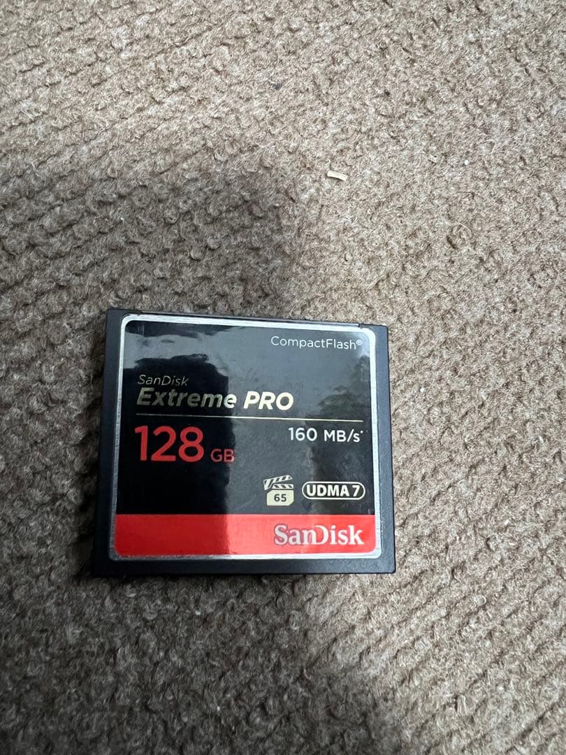 SanDisk Extreme PRO 128GB CFカード、リーダー