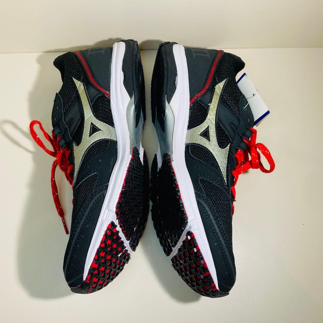 とおる 新品未使用ダMIZUNOミズノ ウェーブエンペラー3 26.0cm