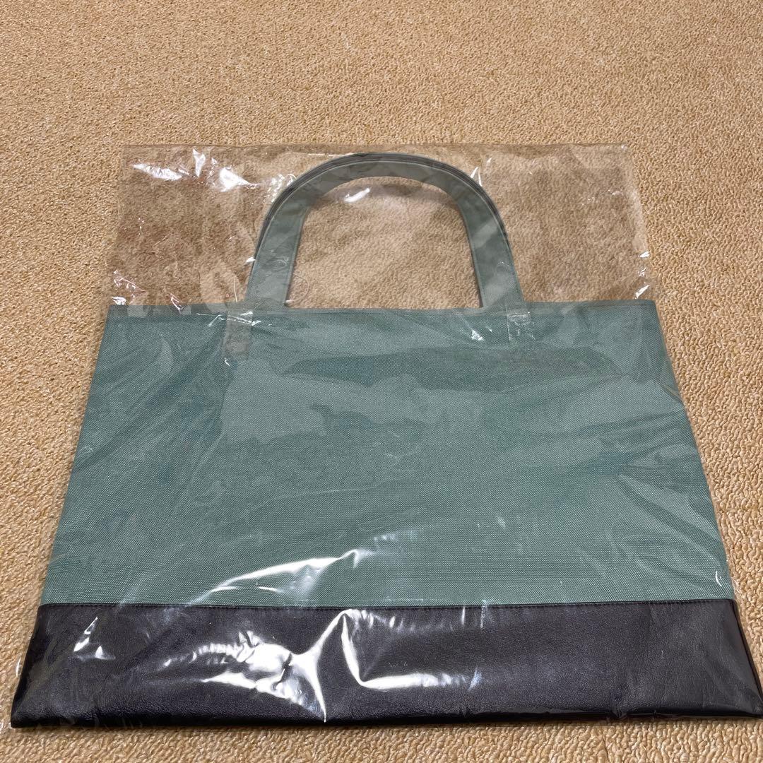 【新品タグ付】familiar ブック入れ ファミリアショー　　完売品