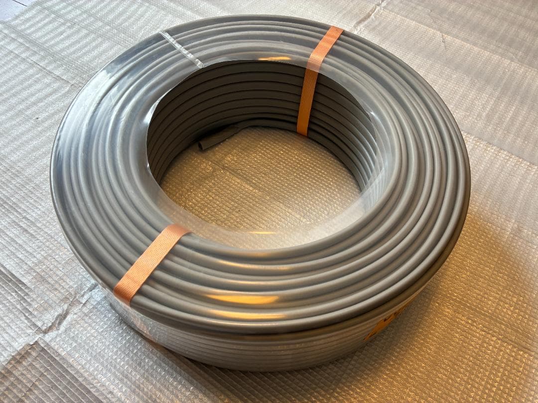 富士電線工業㈱　VVF2.0mm-3C(VVF3×2.0)灰　赤白黒　1巻