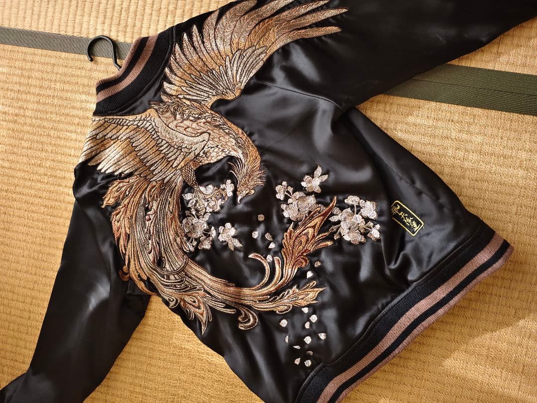 【超美品！】【超格好いい！】刺繍スカジャン黒サテン生地不死鳥 鳳凰 フェニックス