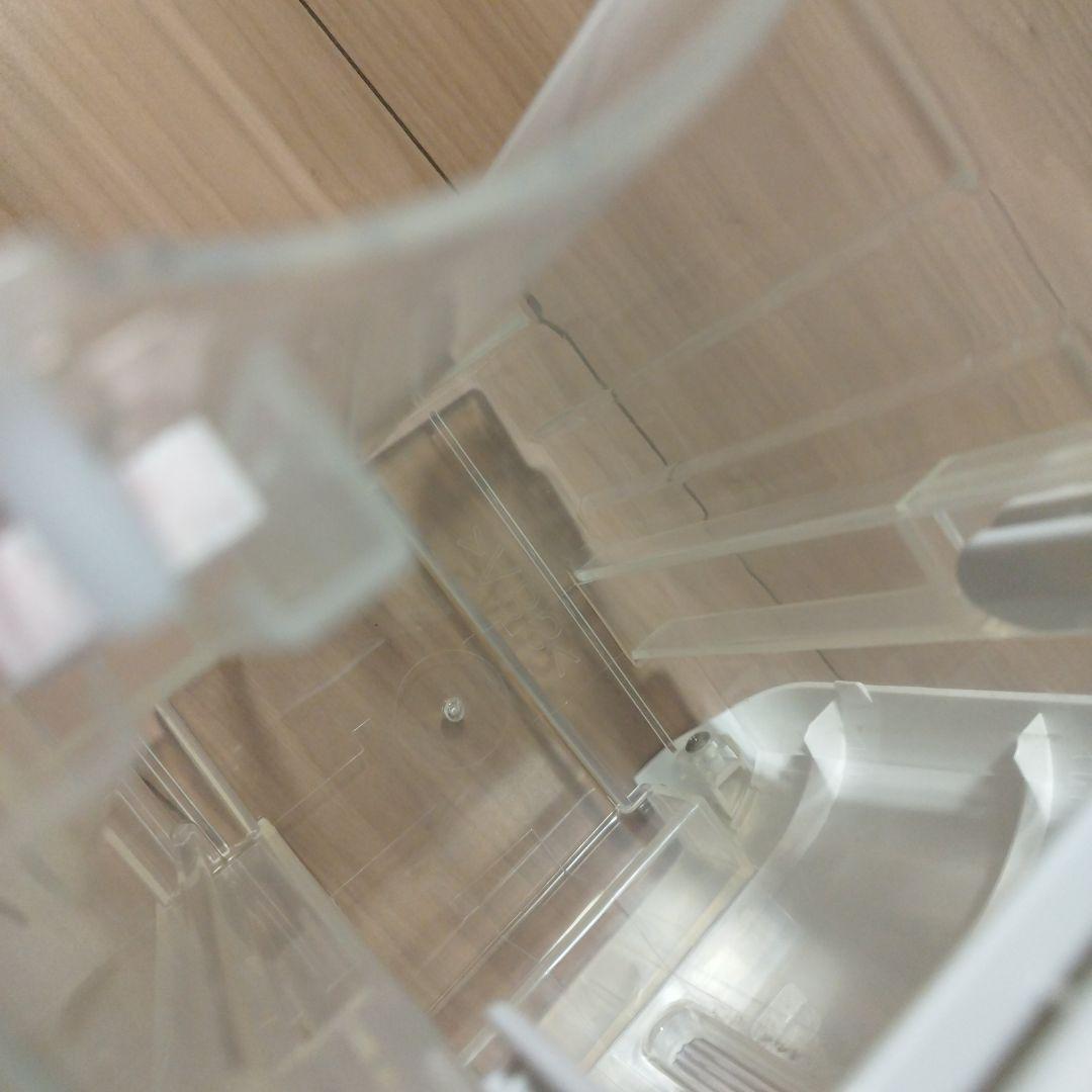 除湿機　シャープ　CV-P71-W