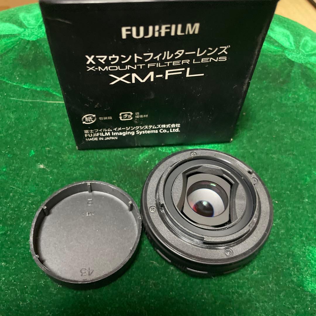 XM-FL B 24mm F8.0 Xマウントフィルターレンズ (ブラック)