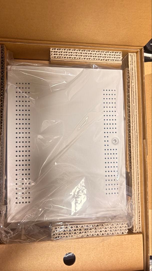 新品 8ポート スイッチングハブ