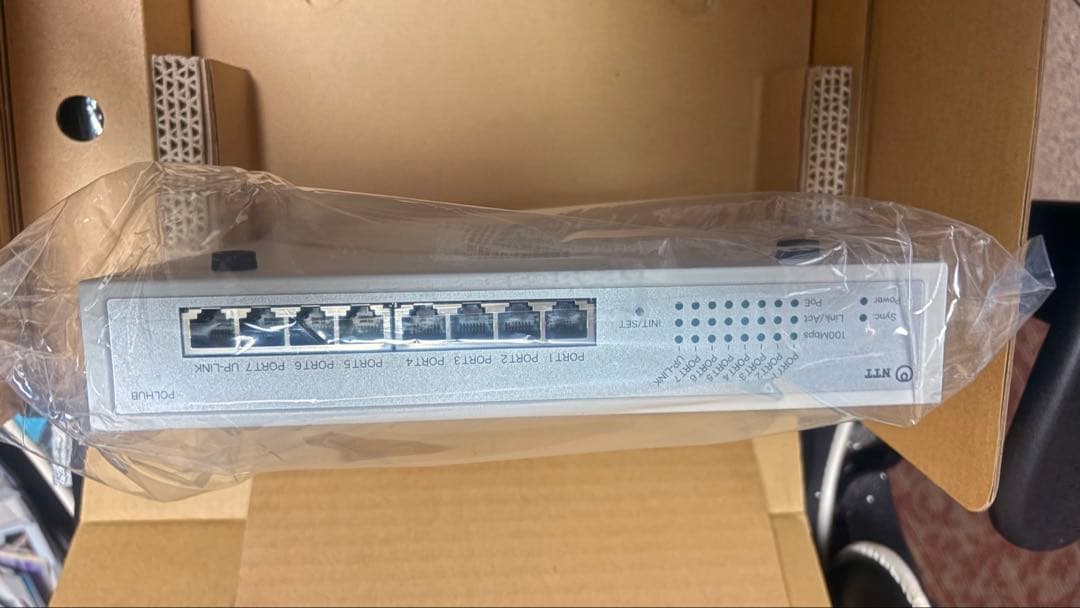 新品 8ポート スイッチングハブ