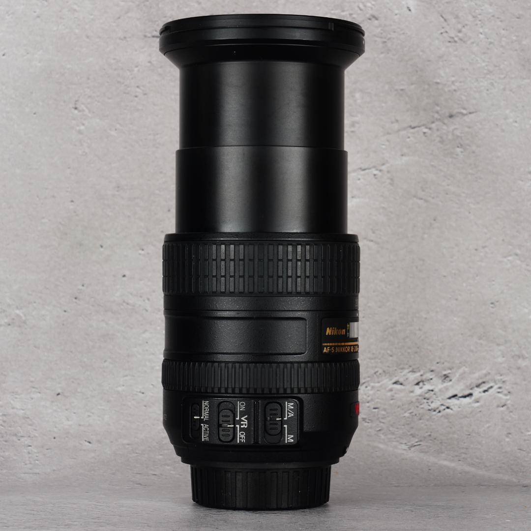 レンズ(ズーム) Nikon AF-S Nikkor 18-200mm F3.5-5.6 G ED