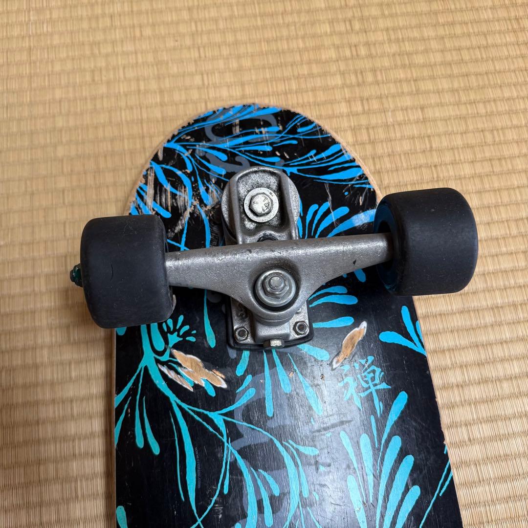 carver カーバー　サーフスケート　スラスター