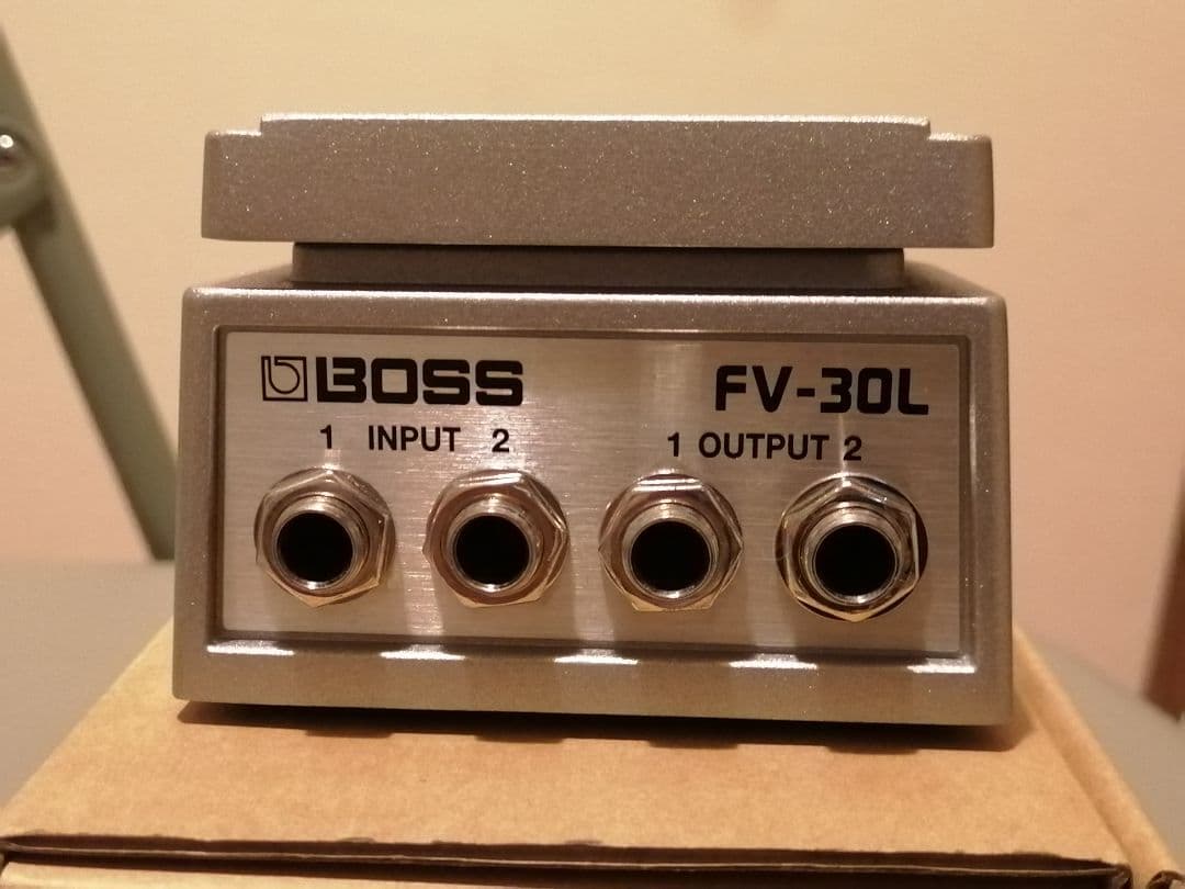 【新品】BOSS FV-30L ヴォリュームペダル
