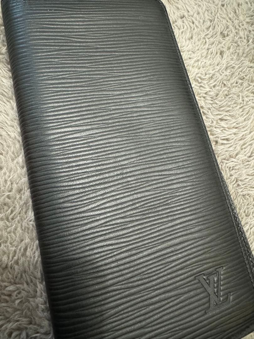 【美品】ルイヴィトン エピ ポルトフォイユ ブラザ ノワール NM 長財布 黒