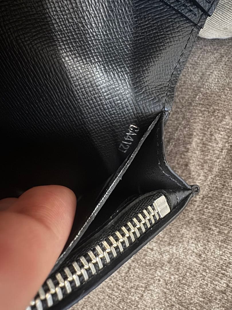 【美品】ルイヴィトン エピ ポルトフォイユ ブラザ ノワール NM 長財布 黒