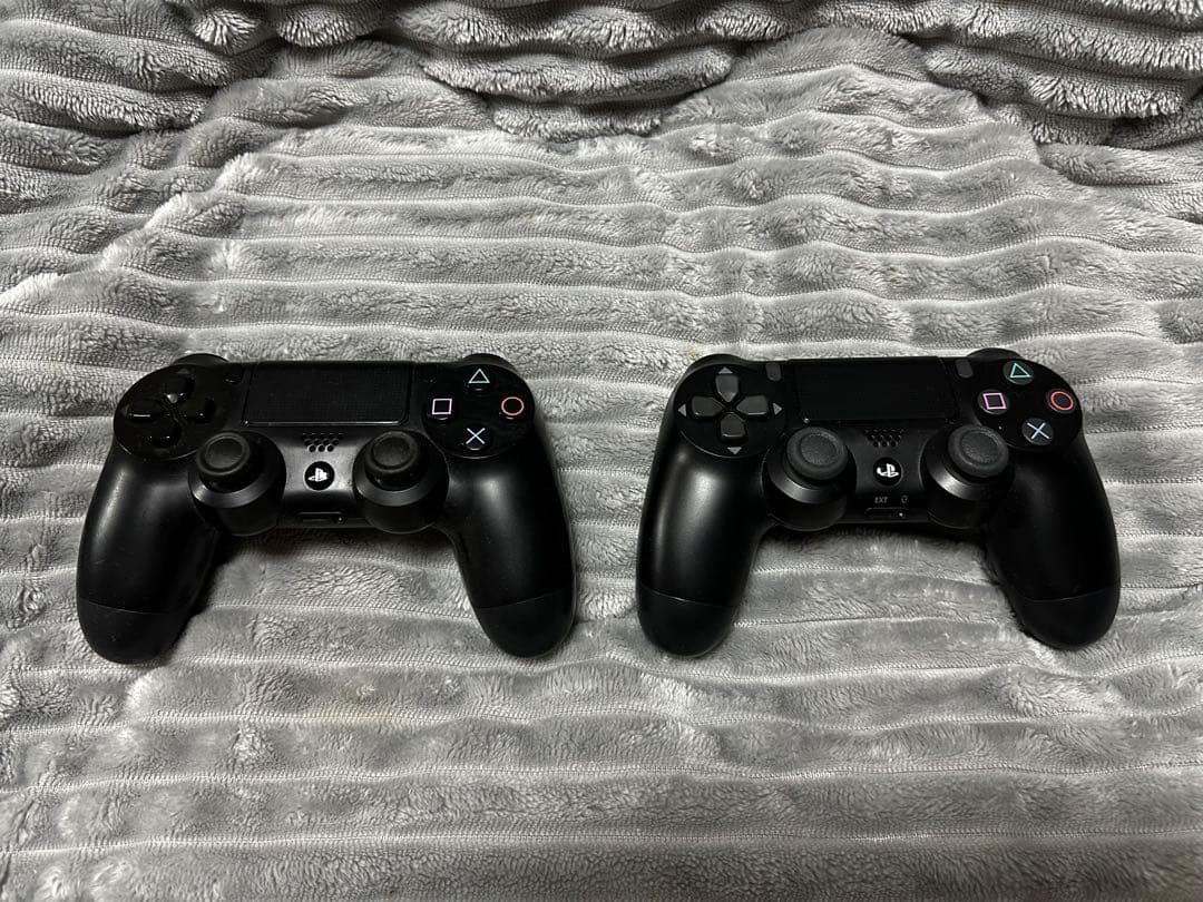 SONY PS4 500GB HDR ワイヤレスコントローラー2つ付き