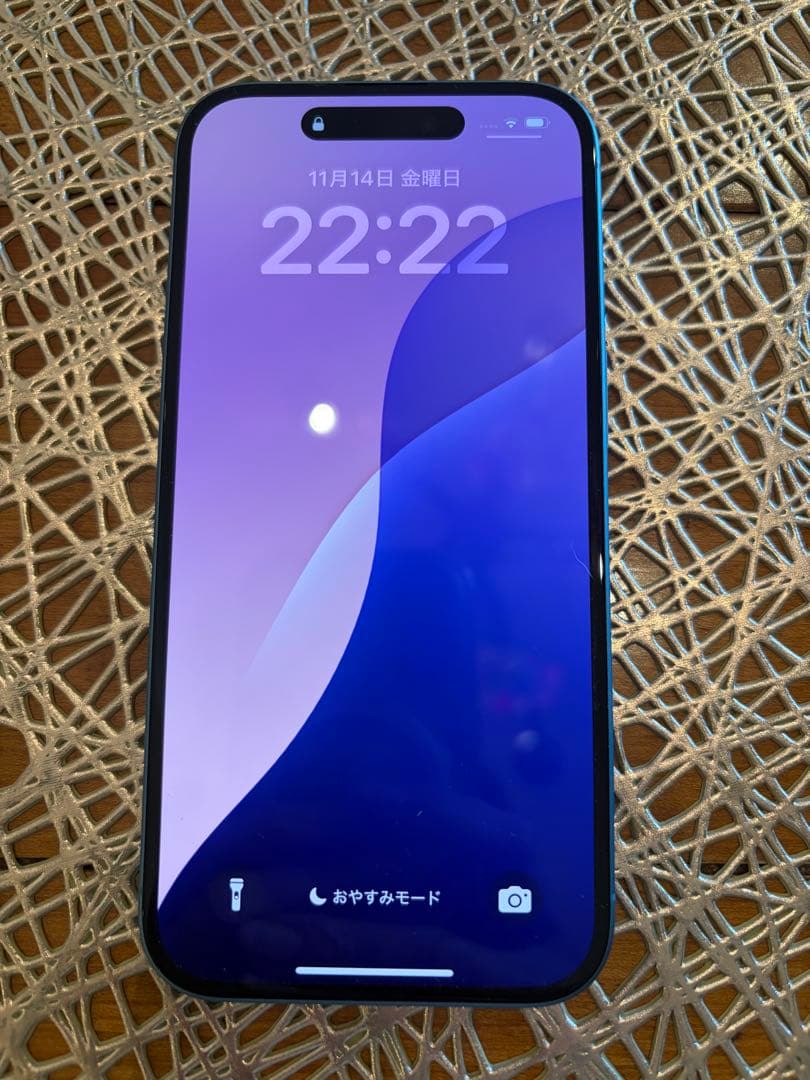 九喇痲さん専用【美品】Apple iPhone 16 ティール 256GB