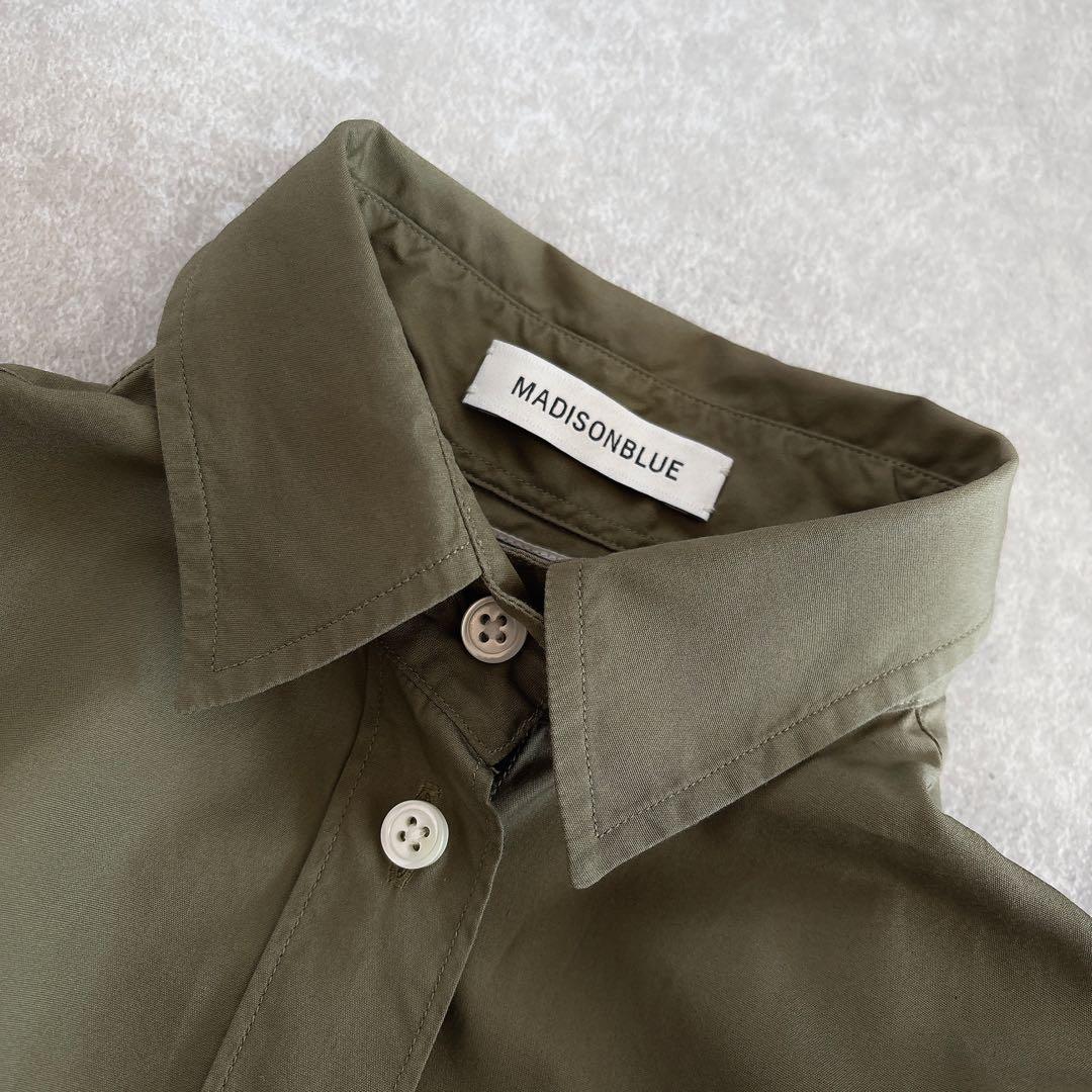 美品 マディソンブルー 蛯原友里さん着用 コットンマダムシャツ カーキ B刺繍