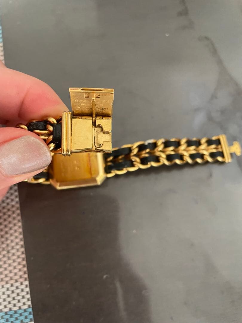 M*i様 CHANEL Montres Watches ゴールド ブラック