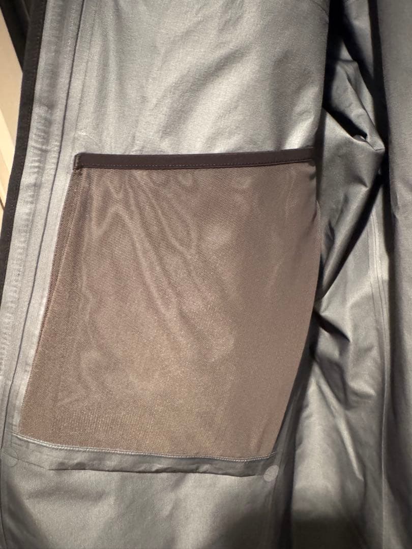 【ARC‘TERYX】 ALPHA SV JACKET M