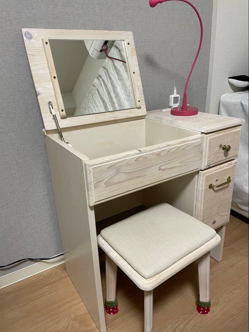 木製ドレッサー・鏡台(5/23 18:00までの出品です)