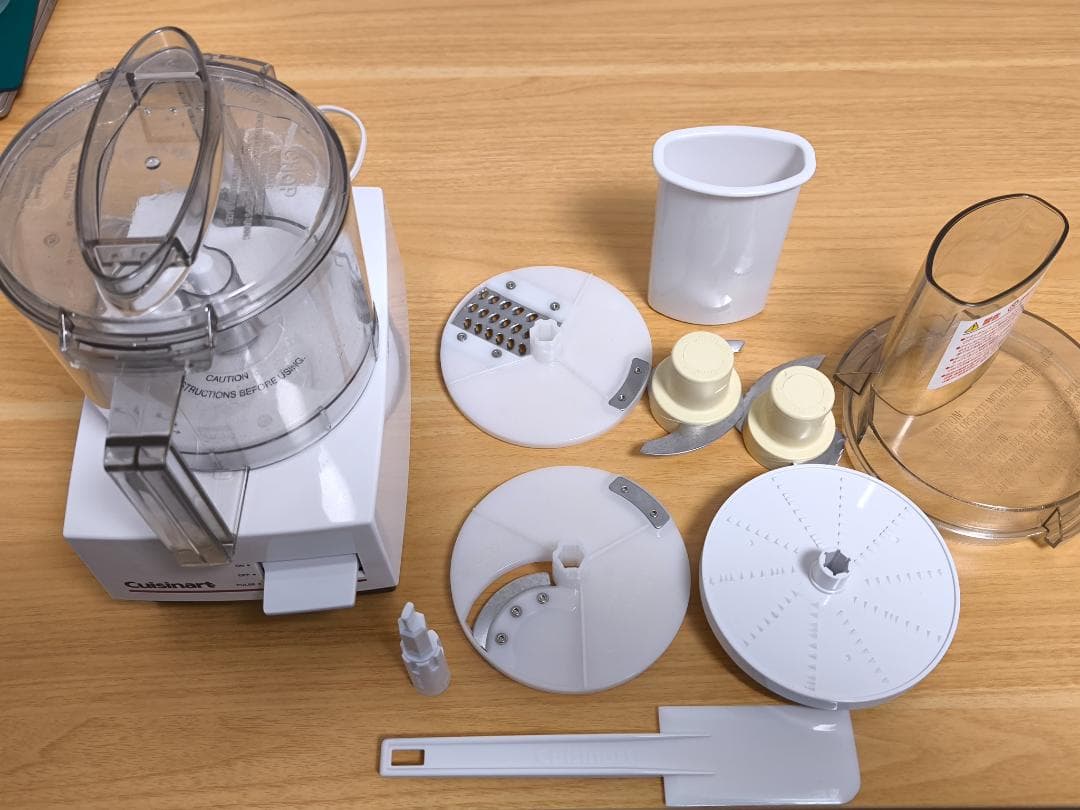 クイジナート フードプロセッサーM(DLC102J)