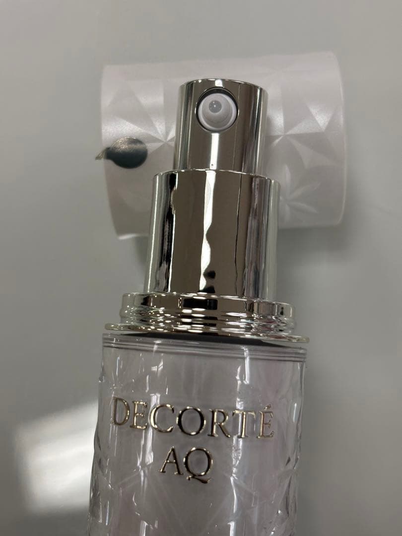 コスメデコルテAQリキッドファンデーション　302 新品未使用