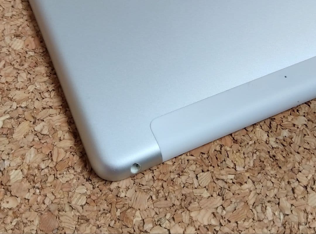 iPad9 第９世代 Wifi+セルラー A2604 64GB ジャンク