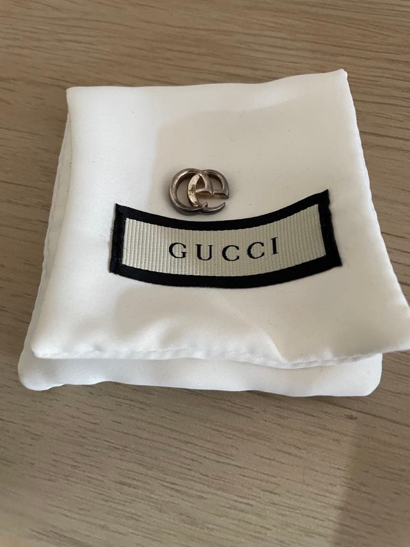 GUCCI フラワー 花 ピアス ブルー