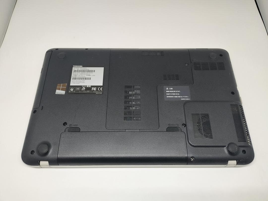 【東芝】高性能 Core i7/新品SSD256GB ノートパソコン E9