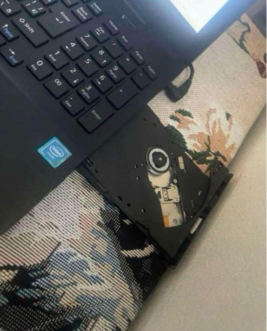 初心者✨ノートパソコン✨人気の富士通✨届いてすぐ使える✨Windows11