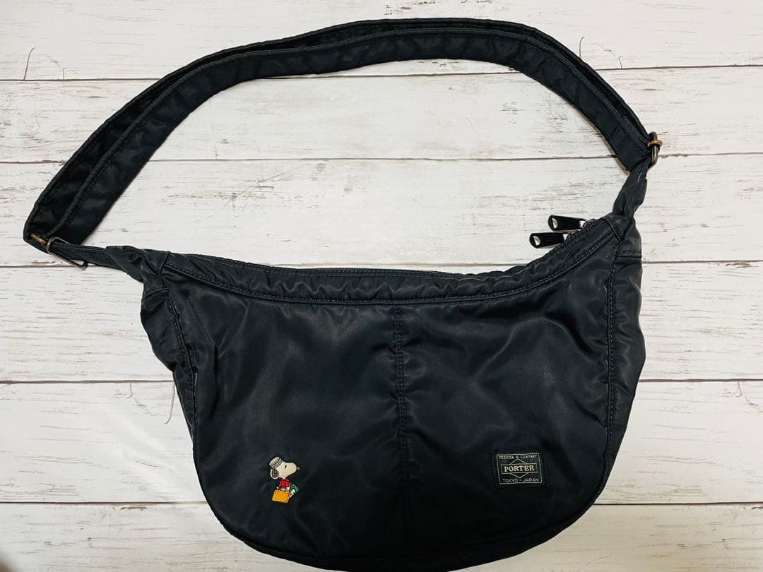 希少スヌーピー ポーター　バッグ　ショルダー　ボディ　レア　PORTER