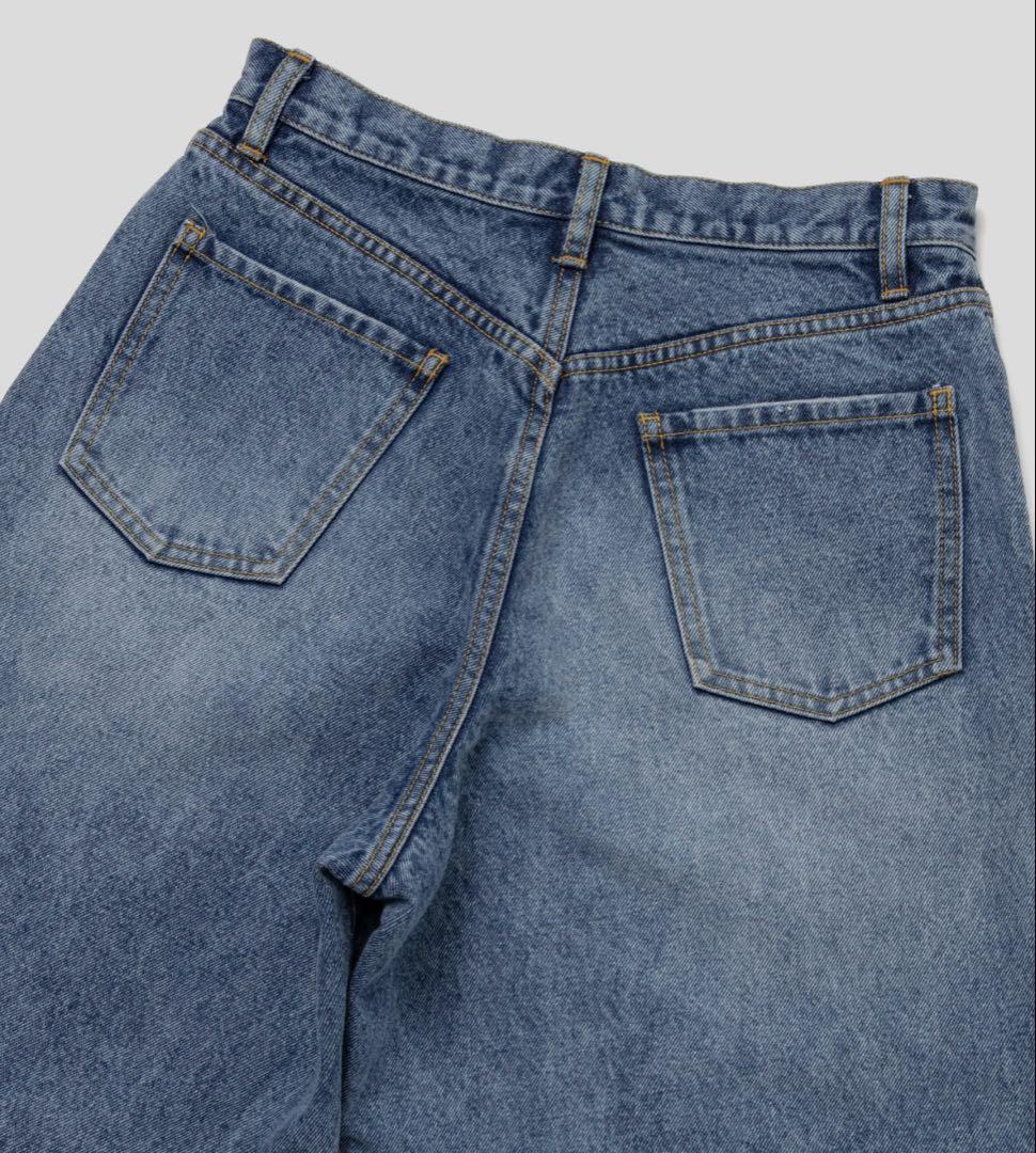 イナフライトブルー ストレートデニム ハイウエスト