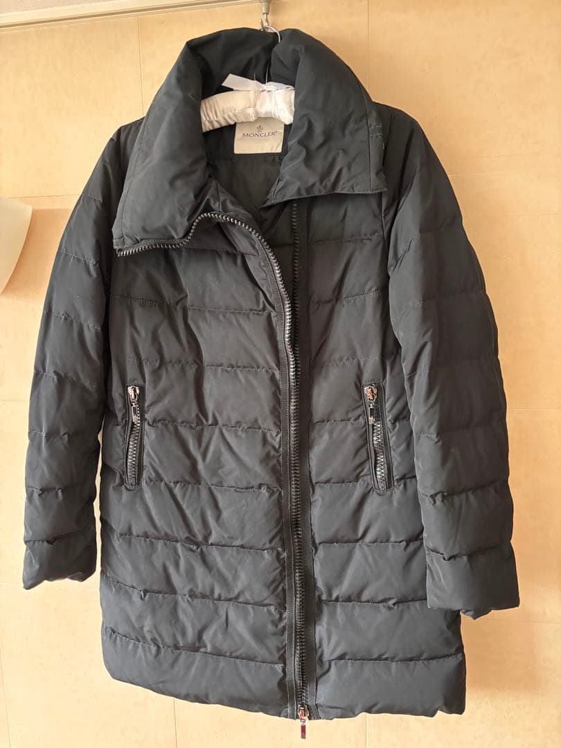 モンクレール ファスナー破損 黒ロングダウンコート MONCLER