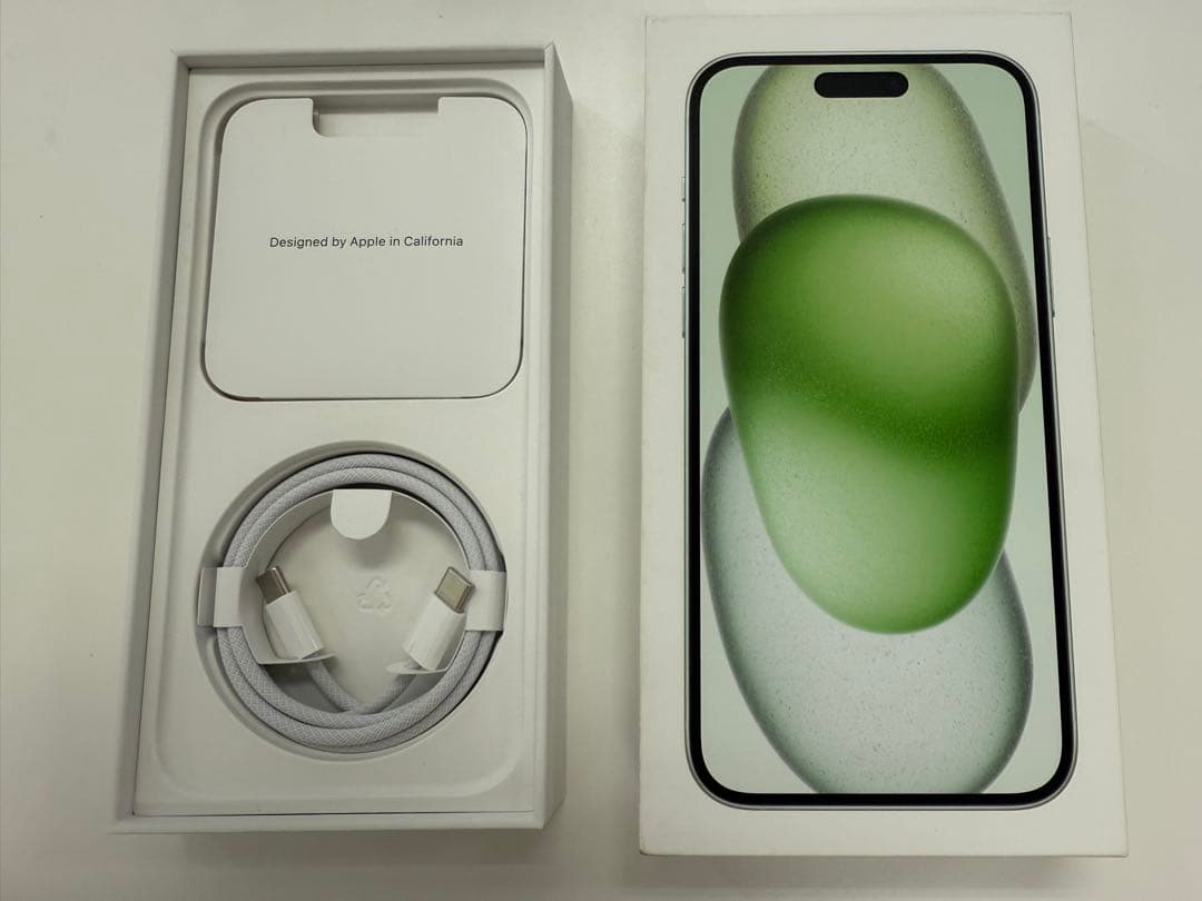 スマートフォン本体 iPhone 15 plus 128GB