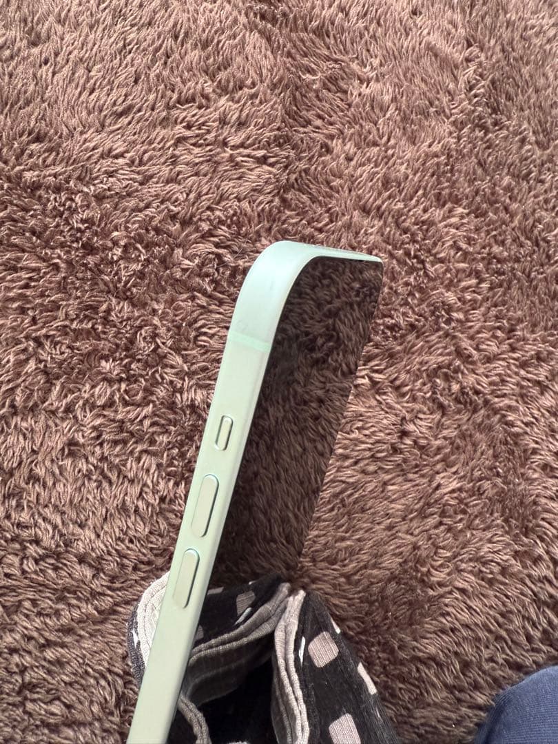 スマートフォン本体 iPhone 15 plus 128GB