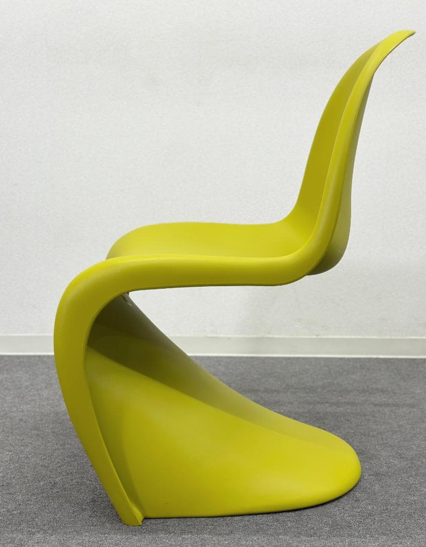 ■Vitra■パントンチェア　ポリプロピレン　廃盤色　黄緑　グリーン系　名作椅子