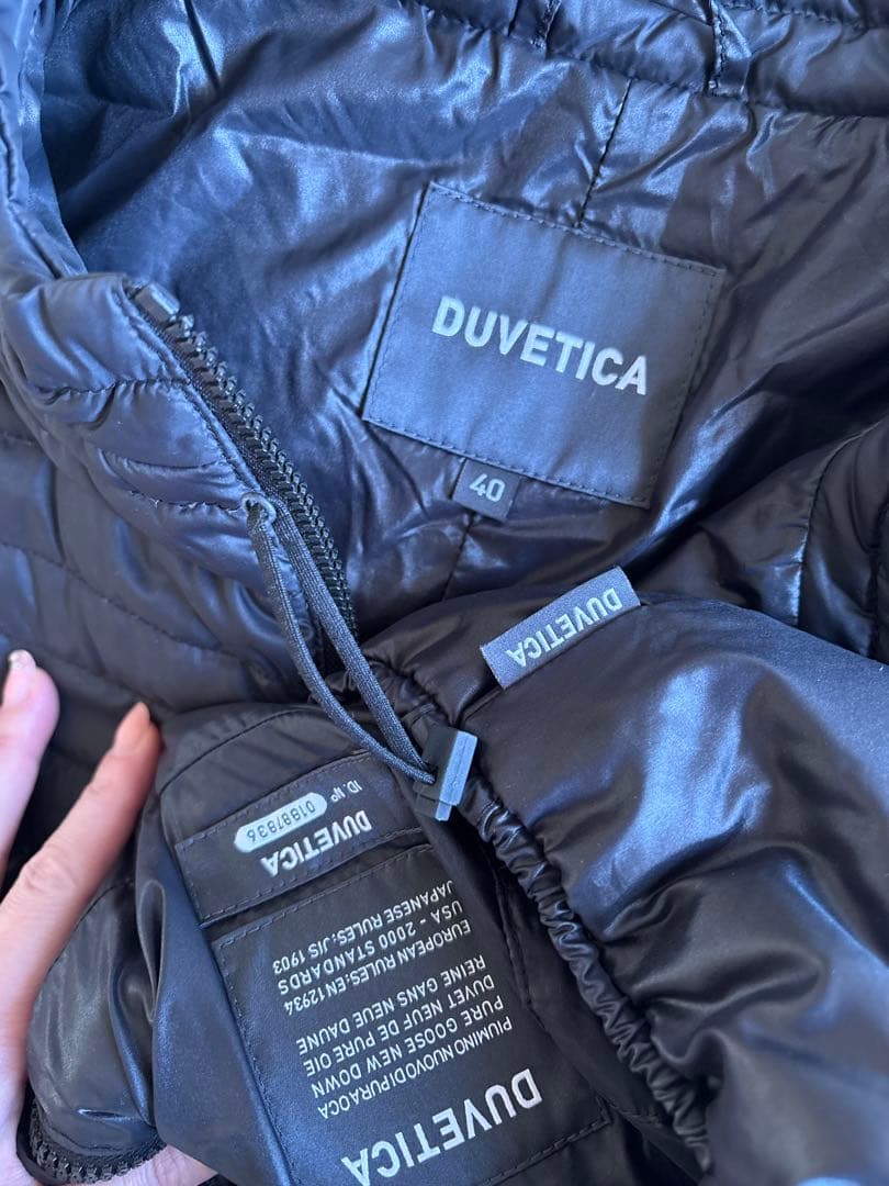 美品　デュベティカ DUVETICA 　AFRODITEダウンジャケット40