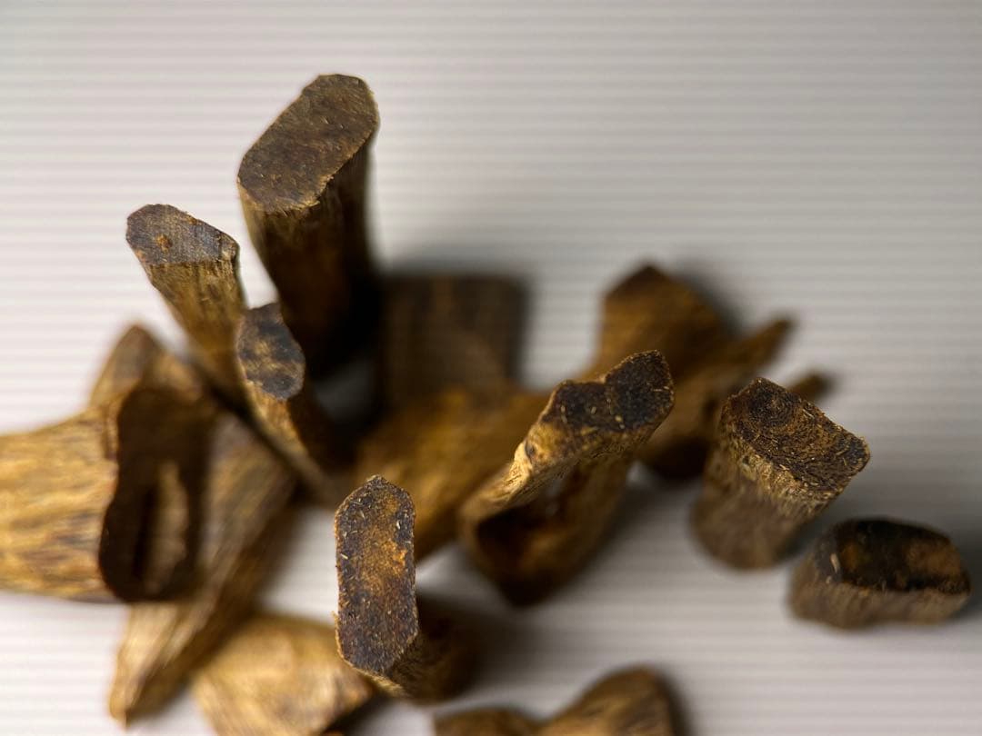 お香 天然沈香 六国五味聞香用 伽羅 香木 3ーSー10.258