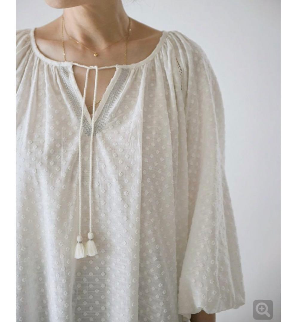 コットントビー刺繍ギャザーワンピース　2025SS