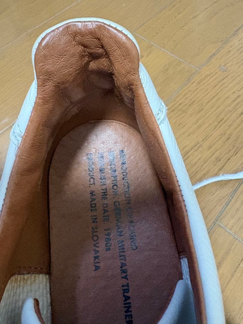 REPRODUCTION OF FOUND ジャーマントレーナー　26