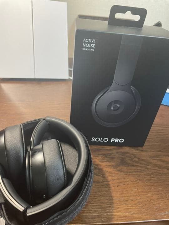ヘッドホン beats by Dr Dre SOLO PRO