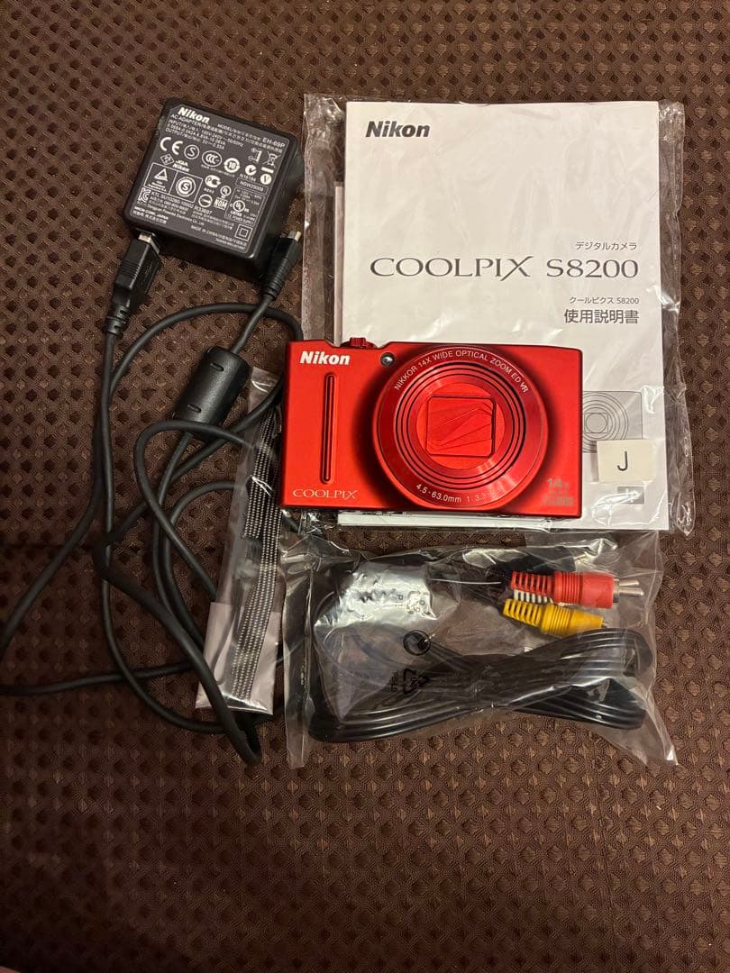 ニコン coolpix s8200 コンパクトデジタルカメラ　デジカメ　動作確認