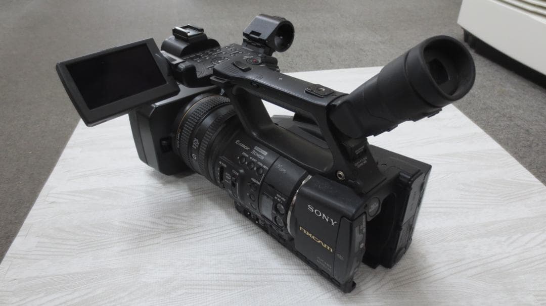 SONY 業務用ビデオカメラ HXR-NX5J 本体