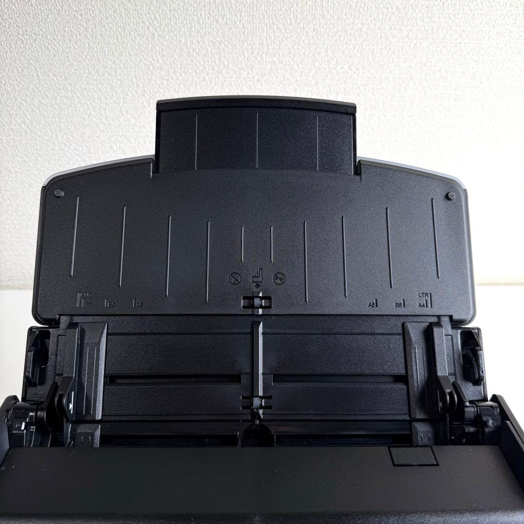 ラ*ー様 PFU ドキュメントスキャナー ScanSnapiX1600【NN12